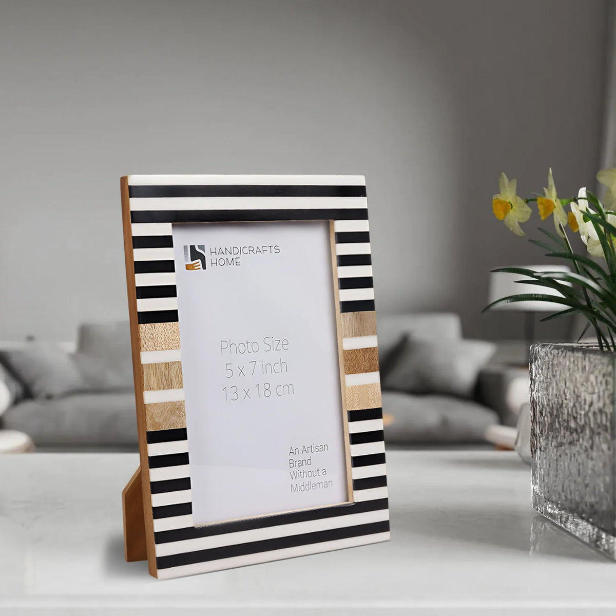 Picture Frame Stripewood Collection Wood &amp; Resin Inlay Black &amp; White – 4x6 &amp; 5x7"