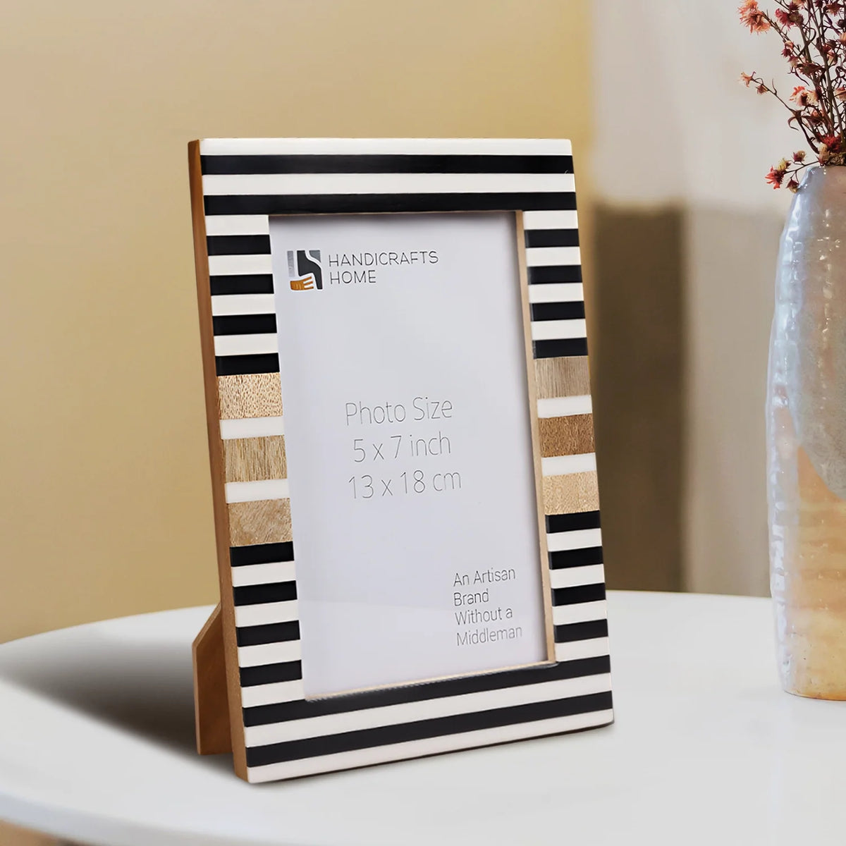 Picture Frame Stripewood Collection Wood &amp; Resin Inlay Black &amp; White – 4x6 &amp; 5x7"
